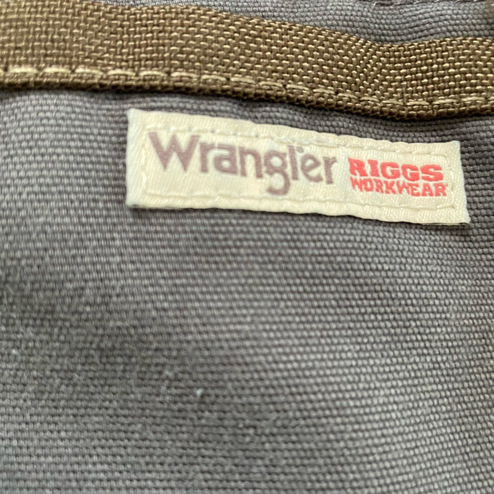 Ladies Wrangler Riggs Workwear.